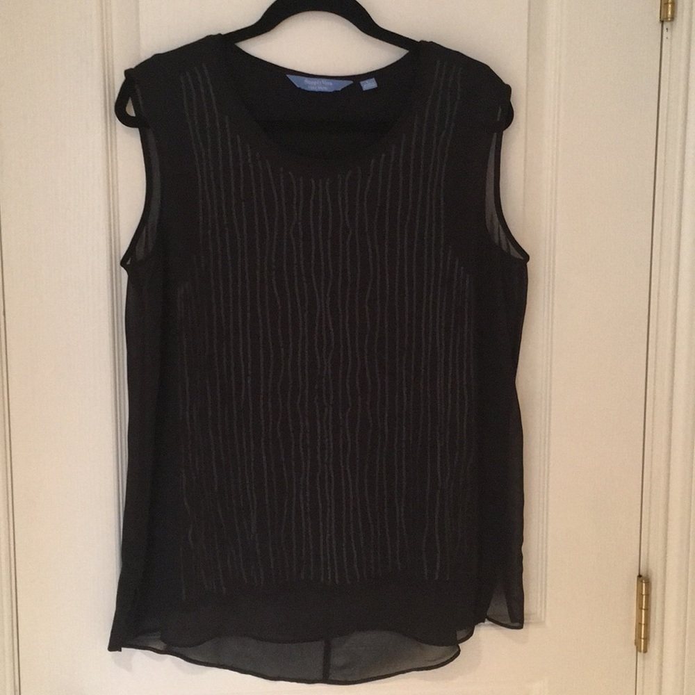 Simply Vera Blouse